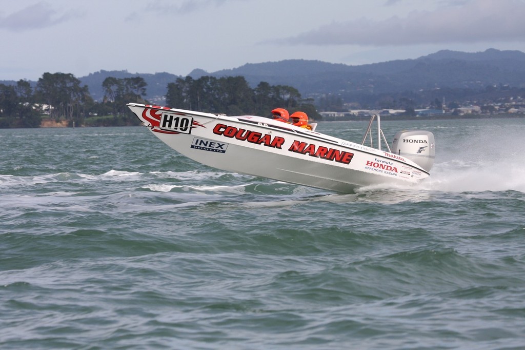 Auckland 2008 Cougar Marine- 2008 Offshore Powerboat Race  © New Zealand Hydroplane Drivers Club .Phillip Hoskyn http://www.nzgrandprixhydroplane.com